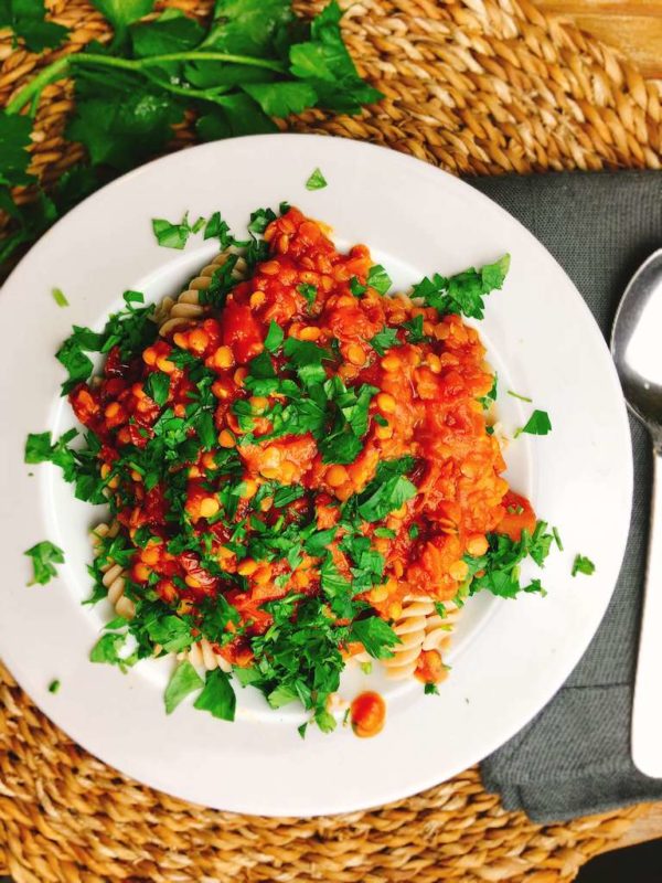 Vegane Linsen-Bolognese - Ein Löffel Liebe